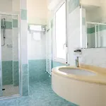 De Paris Hotel
