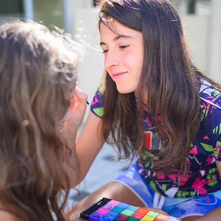 Отель De Paris 3*