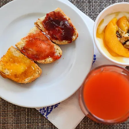 De Paris Лидо-ди-Савио