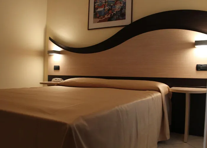 De Paris 호텔 리도 디 사비오