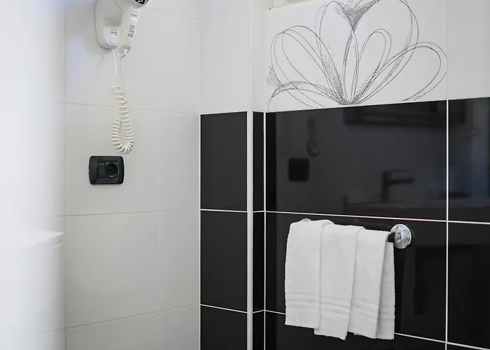 De Paris 리도 디 사비오